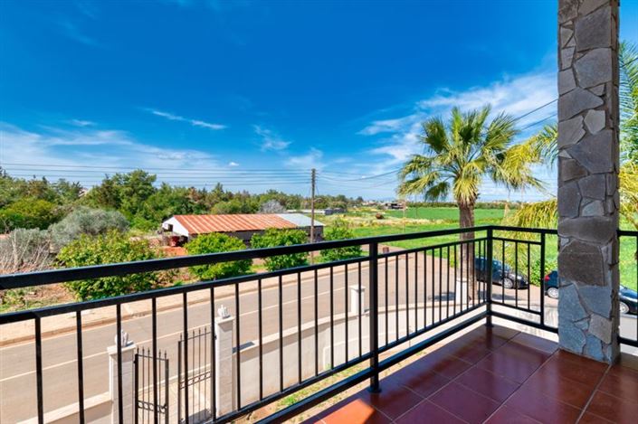 Image No.18-Villa de 6 chambres à vendre à Larnaca