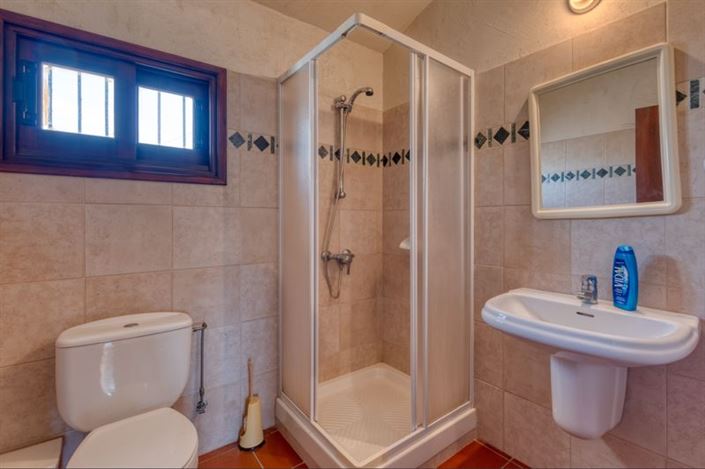 Image No.36-Villa de 6 chambres à vendre à Larnaca