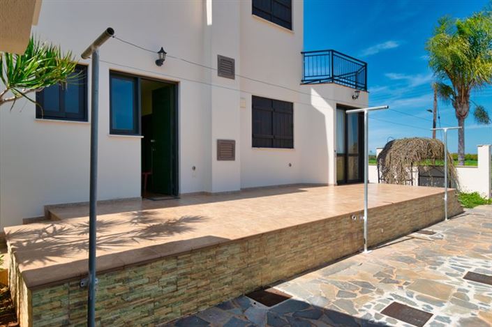 Image No.3-Villa de 6 chambres à vendre à Larnaca