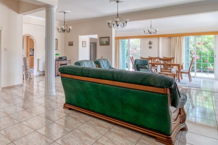 Image No.9-4 Bed Villa for sale