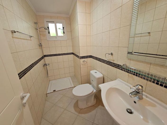 Image No.18-Appartement de 2 chambres à vendre à Mandria