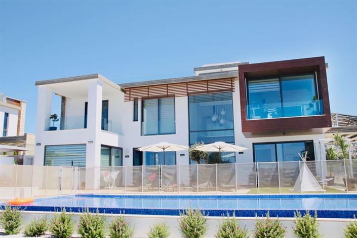 Image No.7-Villa de 4 chambres à vendre à Peyia