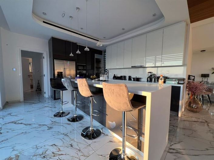 Image No.11-Villa de 4 chambres à vendre à Peyia