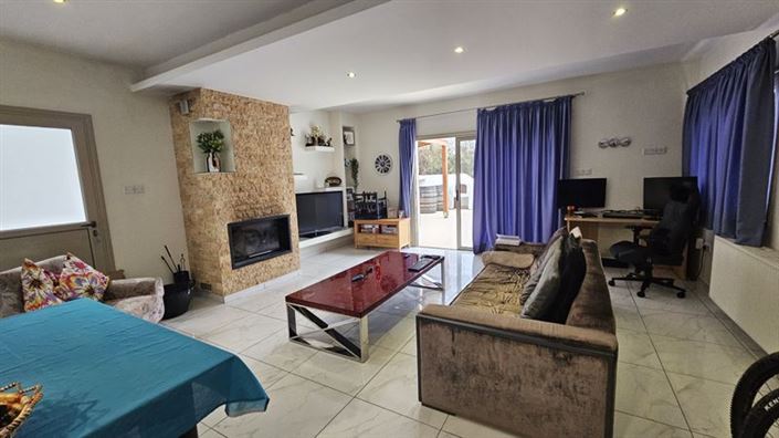 Image No.17-Villa de 5 chambres à vendre à Polemi