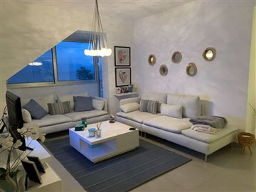 photo-2023-12-11-16-36-47