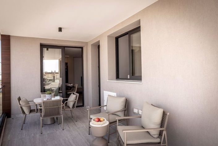 Image No.2-Appartement de 2 chambres à vendre à Larnaca