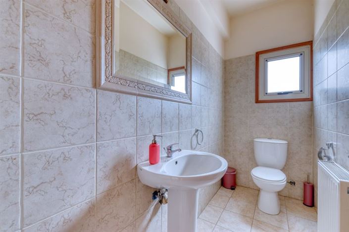 Image No.24-Villa de 4 chambres à vendre à Aradippou