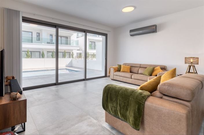 Image No.10-Villa de 5 chambres à vendre à Leivadia