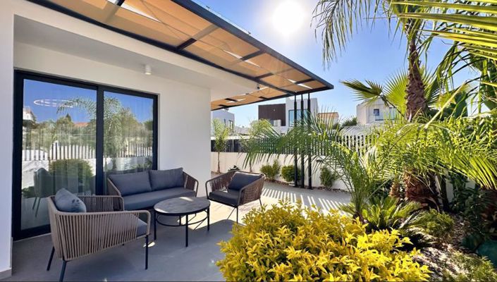 Image No.17-3 Bed Villa for sale