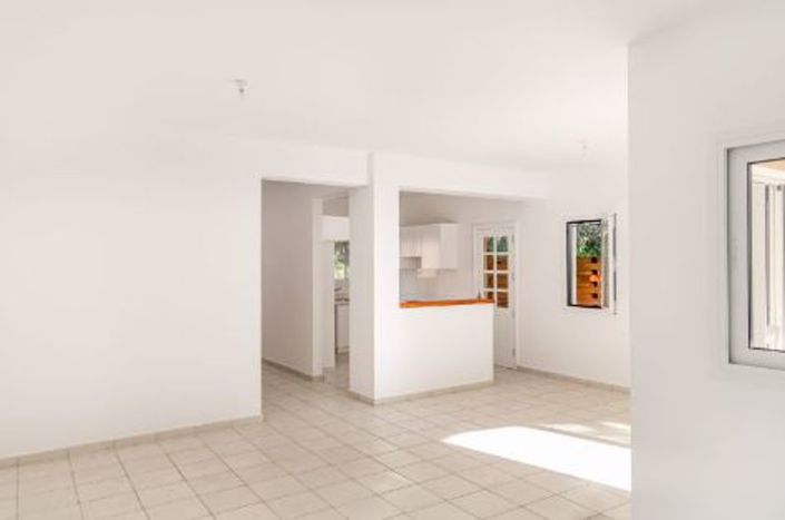 Image No.6-3 Bed Villa for sale