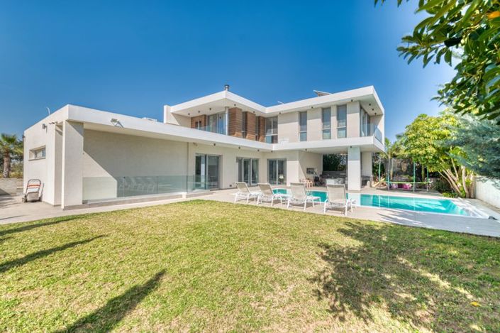 Image No.32-Villa de 6 chambres à vendre à Pylas