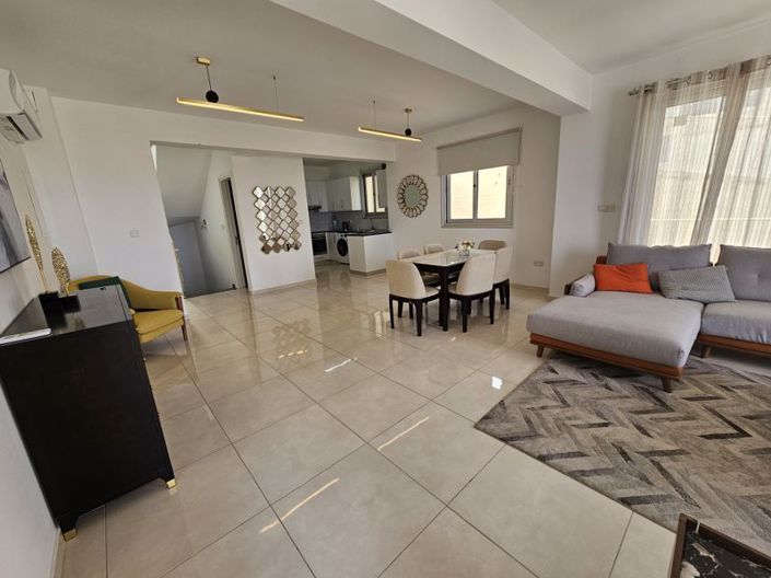 Image No.4-Villa de 4 chambres à vendre à Chloraka