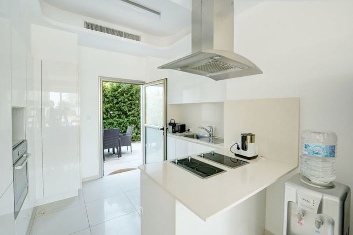 Image No.7-Villa de 5 chambres à vendre à Protaras