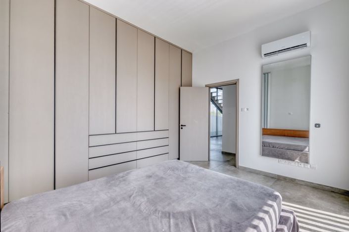 Image No.20-Villa de 4 chambres à vendre à Aradippou