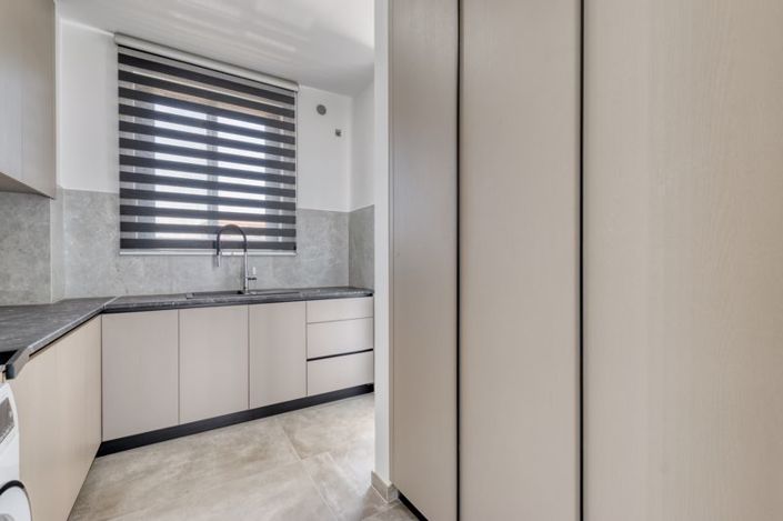 Image No.21-Villa de 4 chambres à vendre à Aradippou