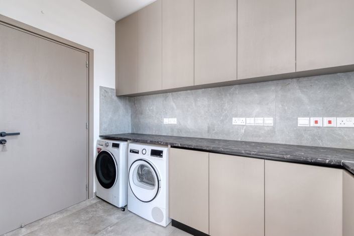 Image No.22-Villa de 4 chambres à vendre à Aradippou