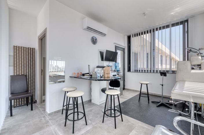 Image No.31-Villa de 4 chambres à vendre à Aradippou