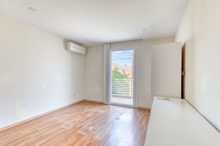 Image No.11-4 Bed Villa for sale