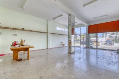 right-side-shop-interior-1