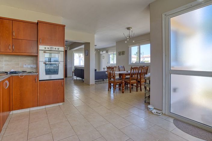 Image No.9-Villa de 3 chambres à vendre à Paralimni