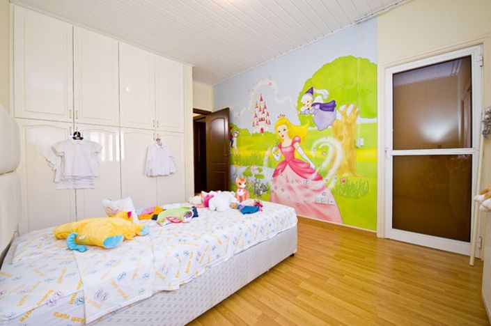 Image No.10-Bungalow de 4 chambres à vendre à Deryneia