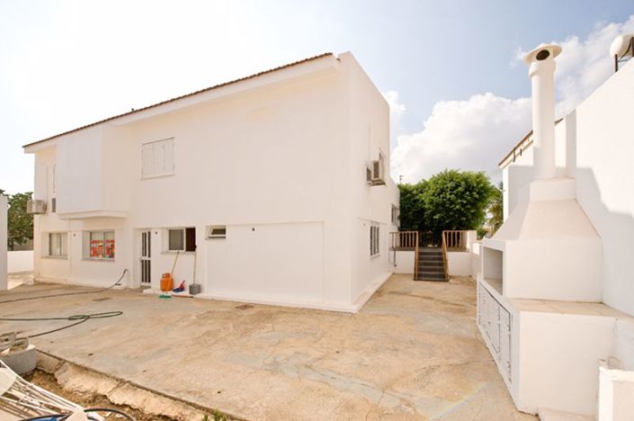 Image No.22-Bungalow de 4 chambres à vendre à Deryneia