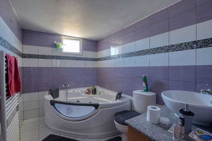 Image No.15-Bungalow de 4 chambres à vendre à Deryneia