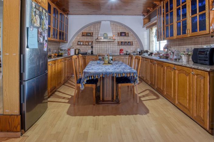 Image No.6-Bungalow de 4 chambres à vendre à Deryneia