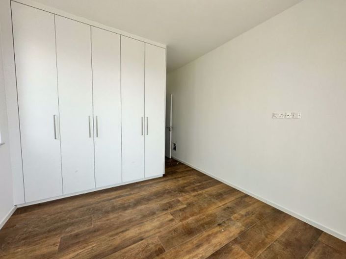 Image No.6-Appartement de 4 chambres à vendre à Larnaca