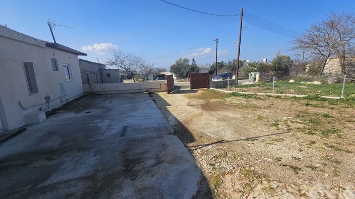 Image No.8-Villa de 2 chambres à vendre à Ineia