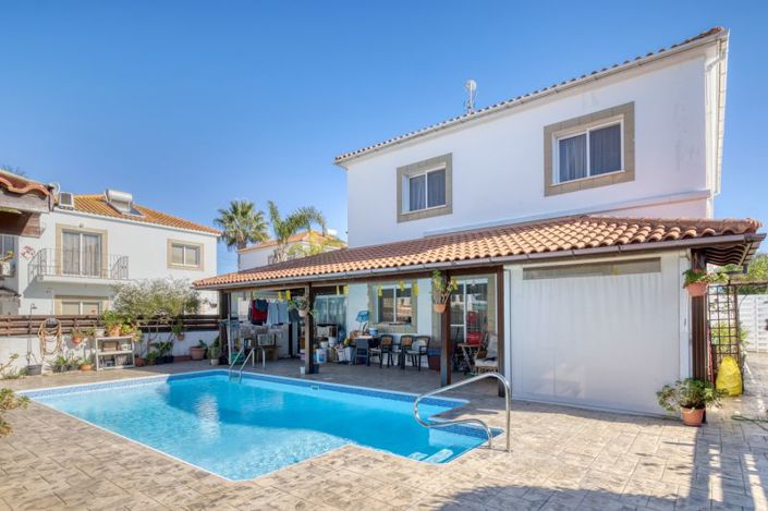 Image No.3-Villa de 4 chambres à vendre à Vrysoules