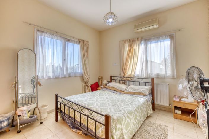 Image No.18-Villa de 4 chambres à vendre à Vrysoules