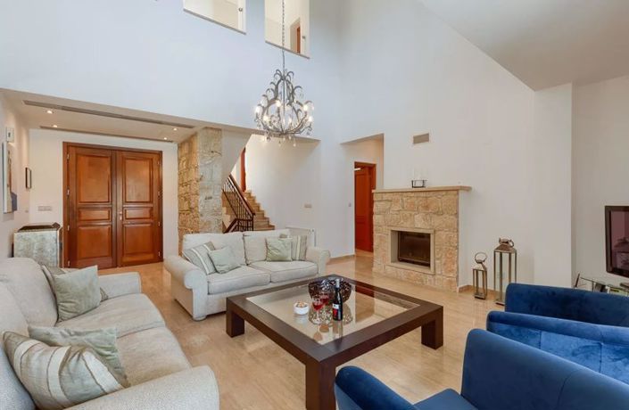 Image No.8-Villa de 5 chambres à vendre à Aphrodite Hills