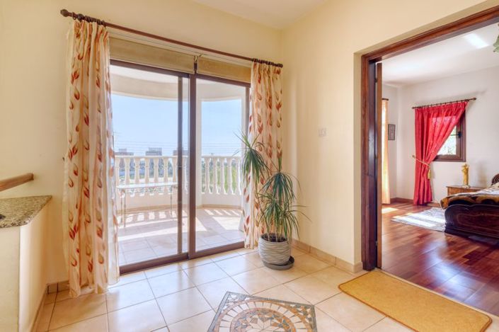 Image No.11-Villa de 5 chambres à vendre à Kokkines