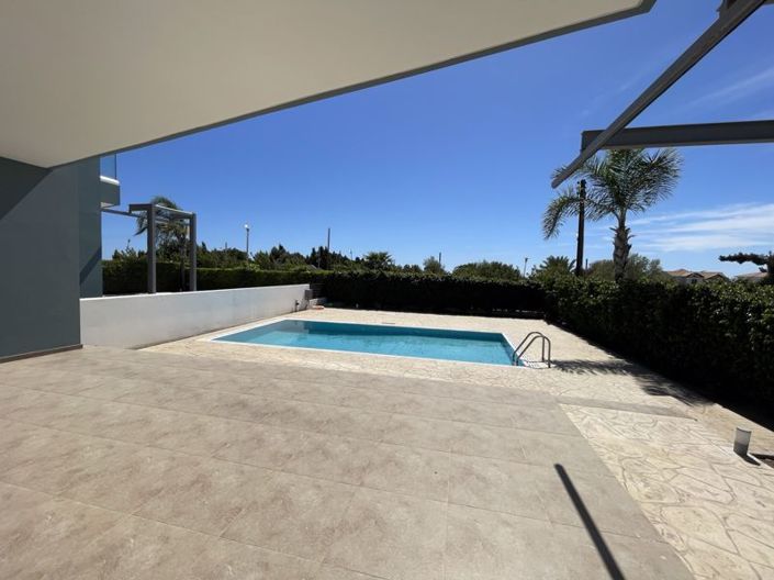 Image No.7-Appartement de 3 chambres à vendre à Pervolia