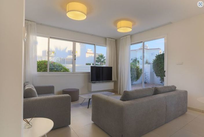 Image No.5-Villa de 3 chambres à vendre à Pernera