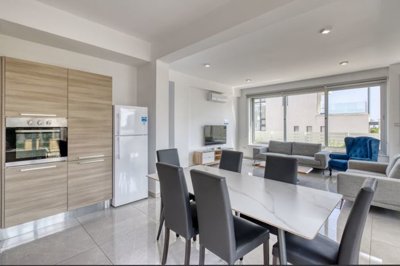 lounge-kitchen-dinning-2