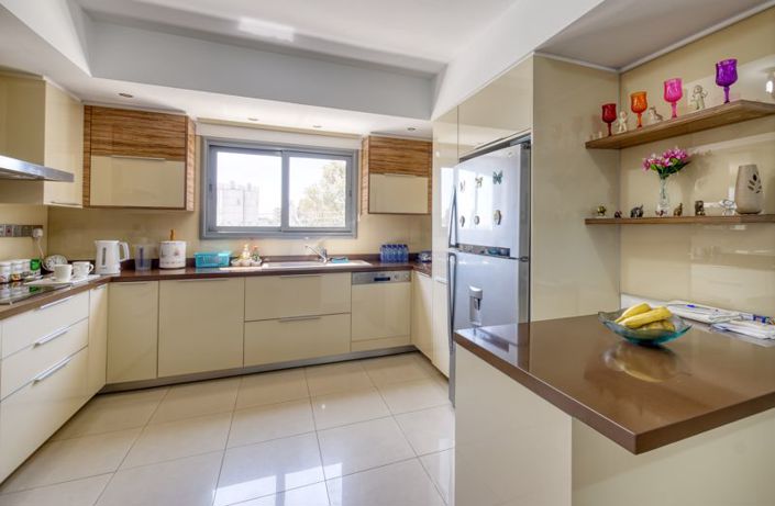 Image No.4-3 Bed Apartment for sale