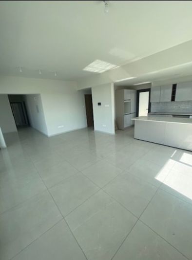 Image No.5-Appartement de 3 chambres à vendre à Larnaca