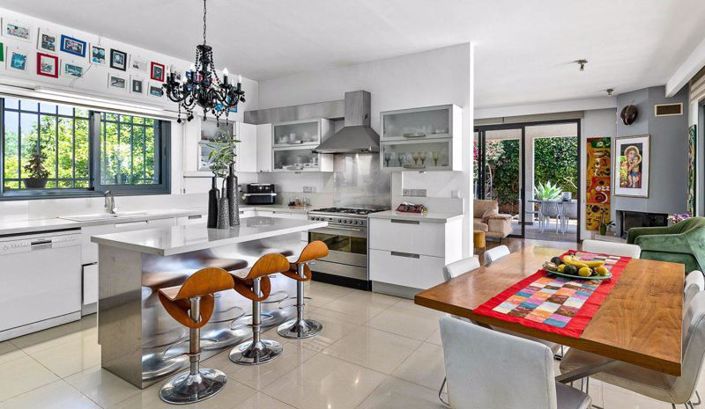 Image No.12-Villa de 6 chambres à vendre à Konia