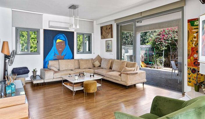 Image No.4-Villa de 6 chambres à vendre à Konia