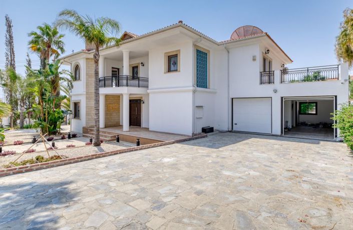 Image No.3-Villa de 4 chambres à vendre à Oroklini