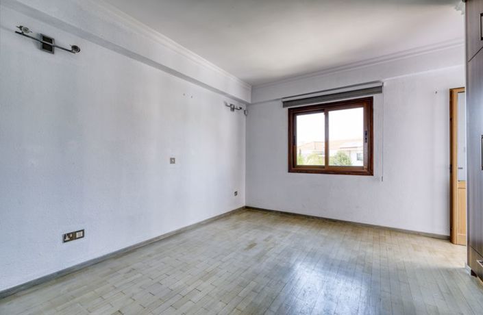 Image No.28-Villa de 4 chambres à vendre à Oroklini