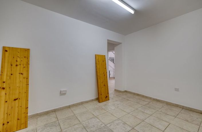 Image No.36-Villa de 4 chambres à vendre à Oroklini