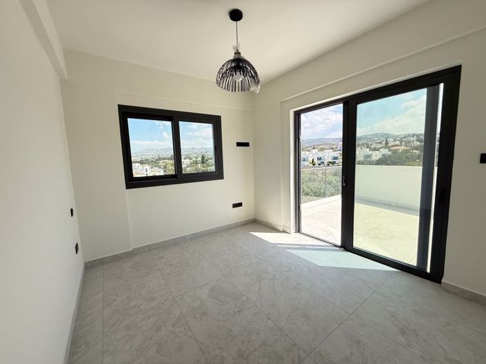 Image No.8-Appartement de 2 chambres à vendre à Konia