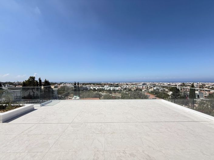 Image No.21-2 Bed Apartment for sale