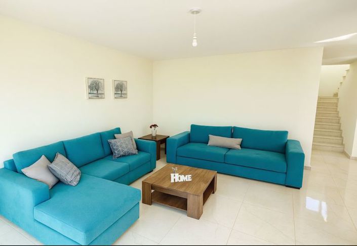 Image No.4-Villa de 3 chambres à vendre à Peyia