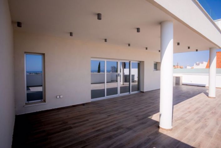 Image No.18-Appartement de 2 chambres à vendre à Germasogeia