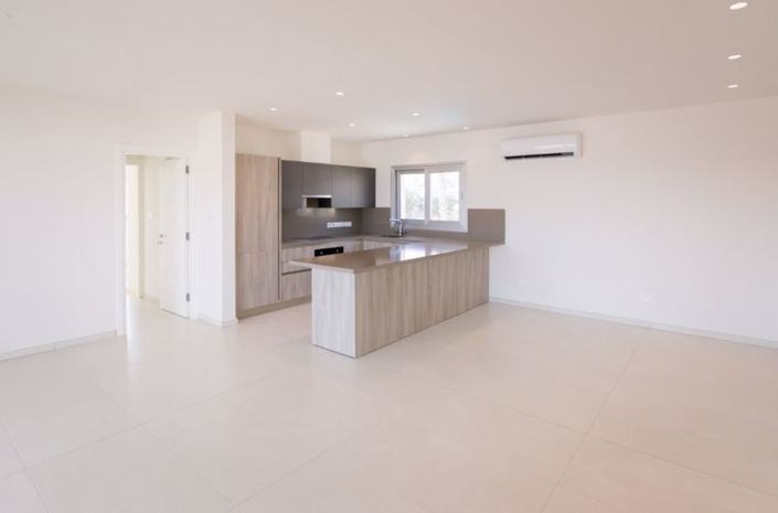 Image No.3-Appartement de 2 chambres à vendre à Germasogeia