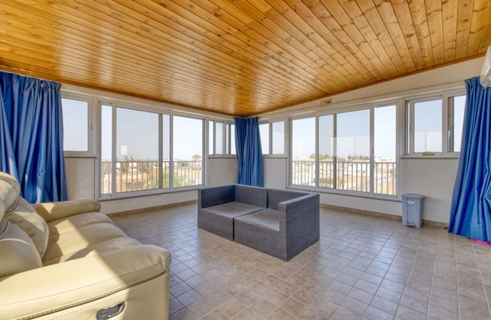 Image No.18-Appartement de 3 chambres à vendre à Deryneia